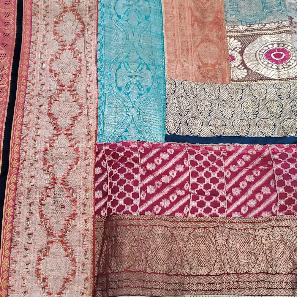 Pier 1 Imports Sari Throw with Metallic Accents. - Picture 6 of 8